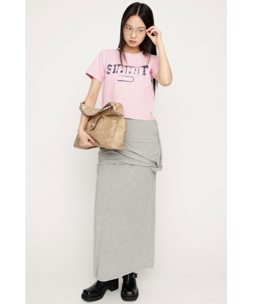 SLY（スライ）の「【SNSで話題！】LOGO ON PATCH T/SH ロゴオンパッチティーシャツ 春服 夏服（Tシャツ/カットソー・レディース・ライトイエロー/ライトピンク/ライトブラック/ネイビー・FREE）」の21枚目の写真