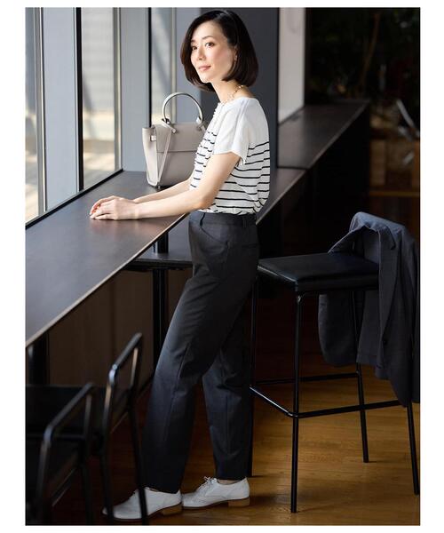 NEWYORKER(ニューヨーカー)の「ポリナイロンブークレーホールガーメント(R) フレンチスリーブニットプルオーバー(ニット/セーター・レディース・ブルー/アイボリー/ホワイト・MEDIUM/LARGE)」の4枚目の写真