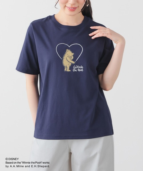 Honeys(ハニーズ)の「【UVカット】プーさん/半袖Tシャツ(Tシャツ/カットソー・レディース・オフホワイト/ブラック/ネイビー/ベージュ/ピンク・L/LL/M/S)」の4枚目の写真