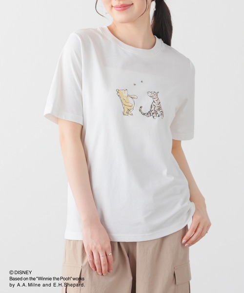 Honeys(ハニーズ)の「【UVカット】プーさん/半袖Tシャツ(Tシャツ/カットソー・レディース・オフホワイト/ブラック/ネイビー/ベージュ/ピンク・L/LL/M/S)」の1枚目の写真