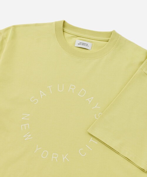 Saturdays NYC（サタデーズ ニューヨークシティ ）の「Circular Saturdays Logo T-Shirt（Tシャツ/カットソー・メンズ・ホワイト/ブラック/ダークブラウン/イエロー・S/M/XL/L）」の14枚目の写真