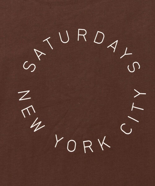 Saturdays NYC（サタデーズ ニューヨークシティ ）の「Circular Saturdays Logo T-Shirt（Tシャツ/カットソー・メンズ・ホワイト/ブラック/ダークブラウン/イエロー・S/M/XL/L）」の17枚目の写真
