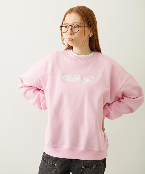 MILKFED.(ミルクフェド)の「ICING LOGO SAGARA WIDE CREW SWEAT TOP(スウェット・レディース・ピンク/チャコール/オフホワイト・M/L)」の1枚目の写真