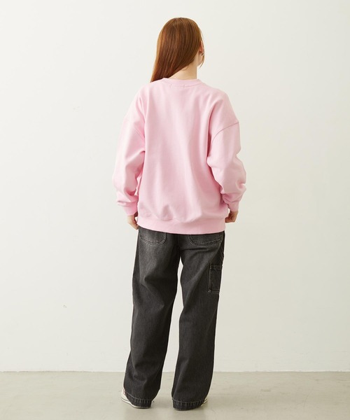 MILKFED.(ミルクフェド)の「ICING LOGO SAGARA WIDE CREW SWEAT TOP(スウェット・レディース・ピンク/チャコール/オフホワイト・M/L)」の15枚目の写真