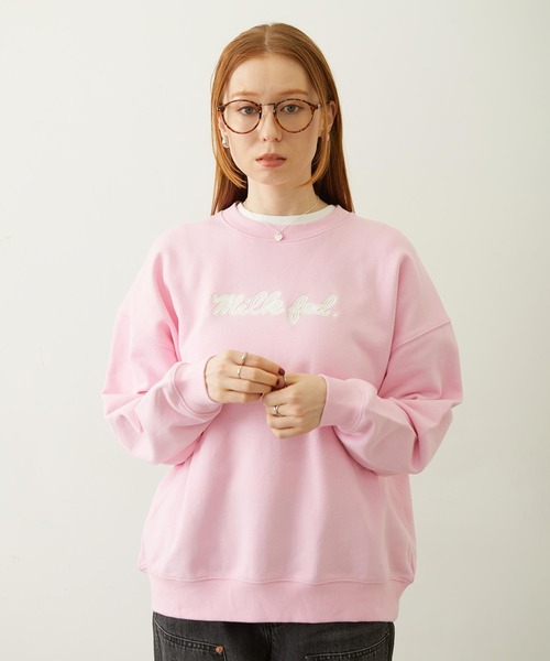 MILKFED.(ミルクフェド)の「ICING LOGO SAGARA WIDE CREW SWEAT TOP(スウェット・レディース・ピンク/チャコール/オフホワイト・M/L)」の4枚目の写真