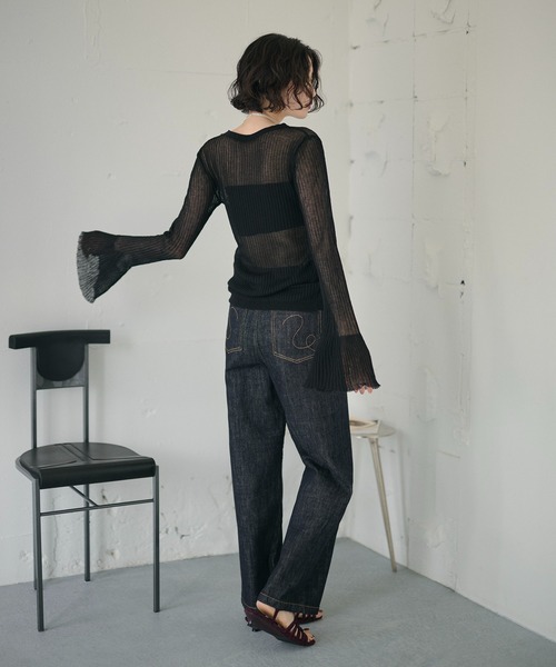 LAULEN(ローレン)の「back shirring cup In bandeau /バックシャーリングカップインベアトップ(チューブトップ・レディース・アイボリー/ブラック・FREE)」の15枚目の写真