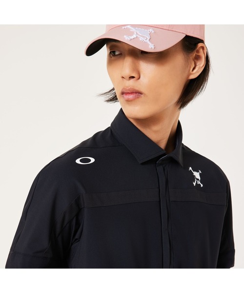 OAKLEY(オークリー)の「オークリーSKULL TALENTED BLOCK SHIRT ポロシャツ/ゴルフメンズ/ゴルフ/吸汗速乾/接触冷感/OAKLEY(ポロシャツ・メンズ・ブラック/ホワイト・M/L)」の15枚目の写真
