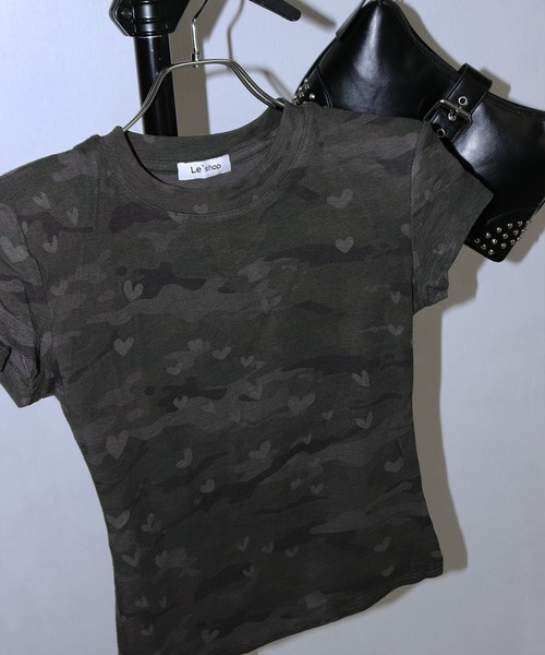 WESTSEA(ウエストシー)の「ハートカモフラージュ コンパクトフィット 半袖Tシャツ(Tシャツ/カットソー・レディース・ブラック/ホワイト・FREE)」の2枚目の写真