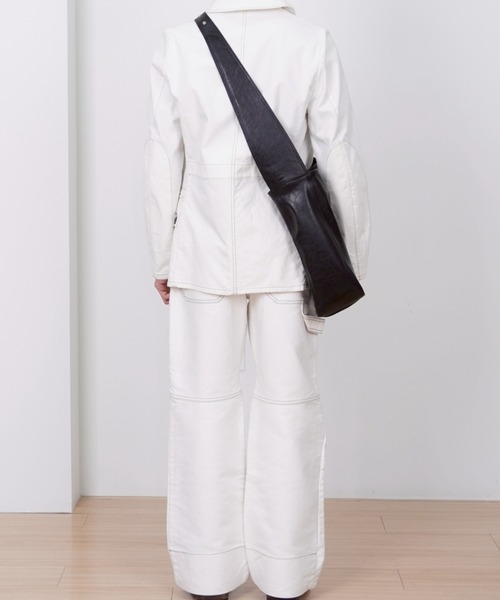 Never mind the XU / Chikashitsu+(ネバーマインド ザ エックスユー / チカシツプラス)の「【HAH ARCHIVE】HH Belted Bag 2-Way / 【ハーアーカイブ】HHベルテッドバッグ2ウェイワンショルダーバッグ(ショルダーバッグ・メンズ・ブラウン/ブラック・ONE SIZE)」の13枚目の写真