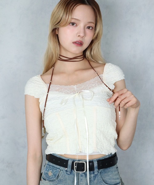 BARELY BLUE(ベアリーブルー)の「【 BARELY BLUE / ベアリーブルー 】 レース グランジ コンパクト トップス(Tシャツ/カットソー・レディース・アイボリー/ブラウン・FREE)」の4枚目の写真