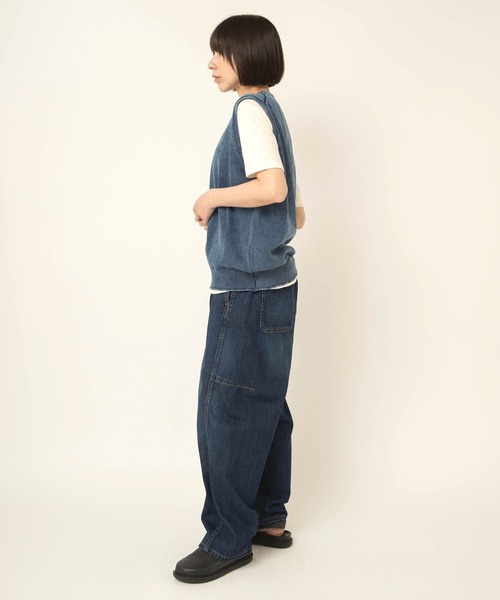 RNA-N(アールエヌエーエヌ)の「R4474 デザインカーブデニム(デニムパンツ・レディース・ダークインディゴブルー/ライトインディゴブルー・FREE)」の15枚目の写真