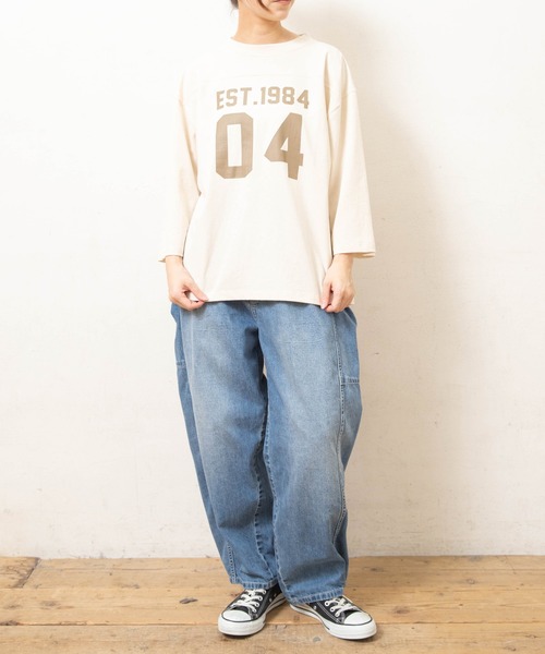 RNA-N(アールエヌエーエヌ)の「R4474 デザインカーブデニム(デニムパンツ・レディース・ダークインディゴブルー/ライトインディゴブルー・FREE)」の17枚目の写真