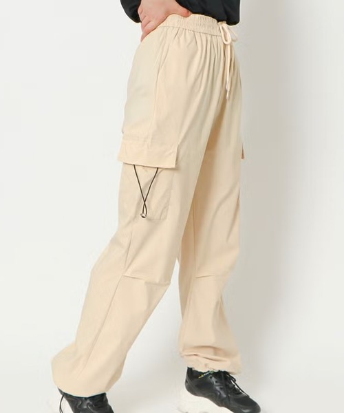 GORGE(ゴージ)の「ナイロンストレッチカーゴパンツ(カーゴパンツ・レディース・キャメル/アイボリー/カーキ・F)」の14枚目の写真