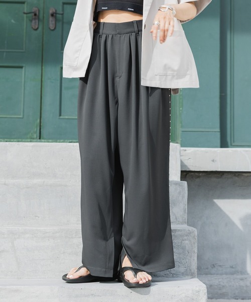 HEREIAM(ヘレイアム)の「【HEREIAM】サイドスタッズラインパンツ(その他パンツ・レディース・ブラック/ホワイト/チャコール・MEDIUM/SMALL)」の19枚目の写真