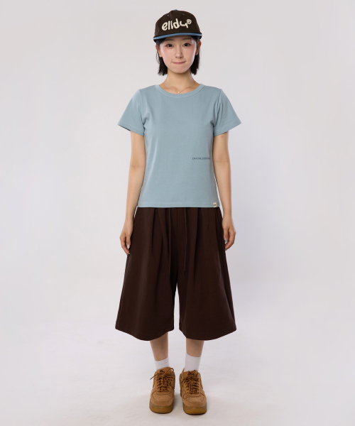 bounDary（バウンダリー）の「ツーピンタッククラシックロゴバックパッチバミューダショートパンツ[ブラウン]（その他パンツ・レディース・その他・LARGE/X-LARGE）」の3枚目の写真