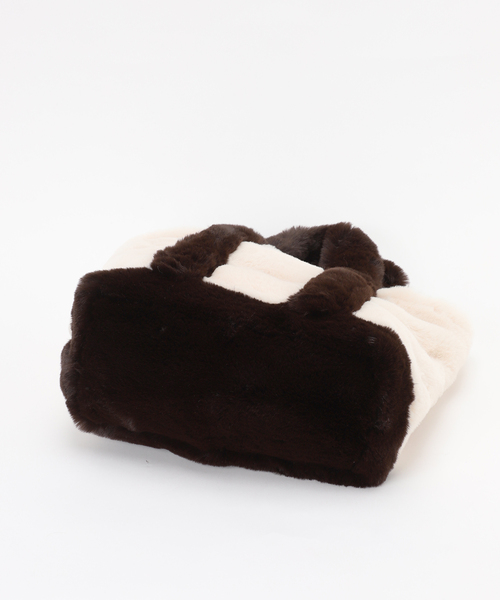 Spick & Span（スピックアンドスパン）の「Spick & Span ECO FUR TOTE / エコファートート（トートバッグ・レディース・レッド/ブラウン・FREE）」の12枚目の写真