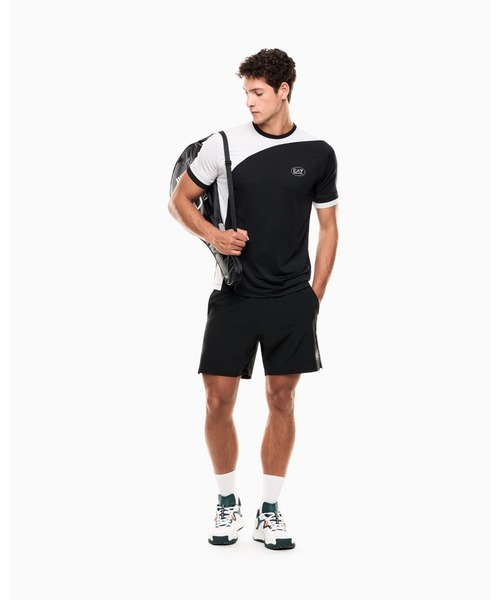 EMPORIO ARMANI EA7(エンポリオアルマーニイーエーセブン)の「【エンポリオ アルマーニ EA7】Tennis Pro クルーネックTシャツ VENTUS7テクニカルファブリック(Tシャツ/カットソー・メンズ・ブラック/ネイビー/グリーン/ライトグレー・MEDIUM/LARGE/XX-LARGE/SMALL)」の8枚目の写真