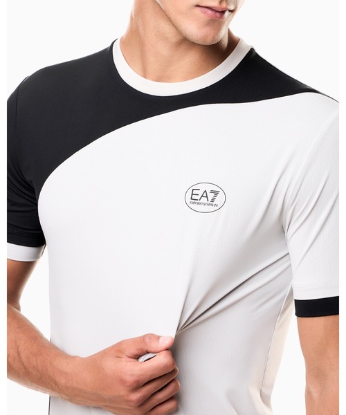 EMPORIO ARMANI EA7(エンポリオアルマーニイーエーセブン)の「【エンポリオ アルマーニ EA7】Tennis Pro クルーネックTシャツ VENTUS7テクニカルファブリック(Tシャツ/カットソー・メンズ・ブラック/ネイビー/グリーン/ライトグレー・MEDIUM/LARGE/XX-LARGE/SMALL)」の18枚目の写真