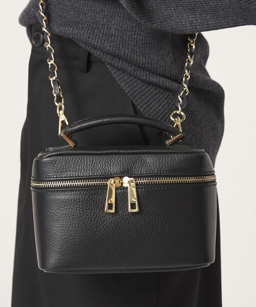 green label relaxing(グリーンレーベルリラクシング)の「<PRATO MADE IN ITALY> バニティバッグ(ショルダーバッグ・レディース・ベージュ/ブラック・FREE)」の3枚目の写真