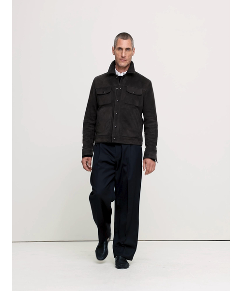 Banana Republic(バナナリパブリック)の「スエード トラッカージャケット(その他アウター・メンズ・ブラウン・S/M/L/XL)」の4枚目の写真