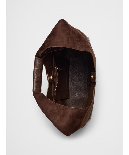 BANANA REPUBLIC FACTORY STORE(バナナリパブリック ファクトリーストア)の「BANANA REPUBLIC FACTORY STORE ヴィーガンスエード ミックスドメディア ミディアムスラウチートートバッグ(ショルダーバッグ・レディース・ブラック/ブラウン・ONE SIZE)」の9枚目の写真