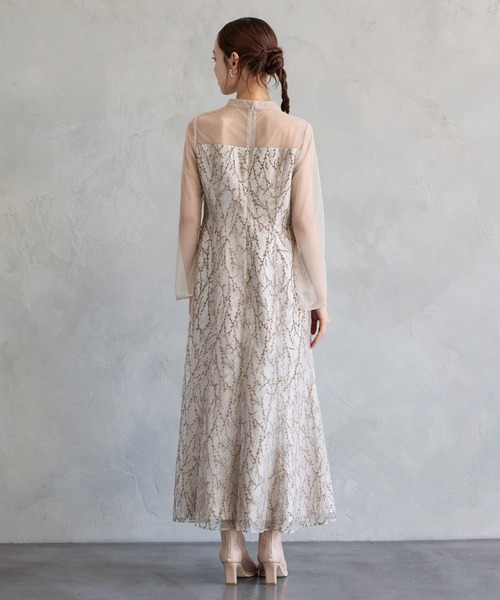AIMER(エメ)の「チュールロングスリーブ幾何学フロッキー×プリントソフトマーメイドパーティードレス 結婚式 お呼ばれ ドレス 20代 30代 40代(ドレス・レディース・ブルーグレー/ベージュ/ブラック・MEDIUM)」の22枚目の写真