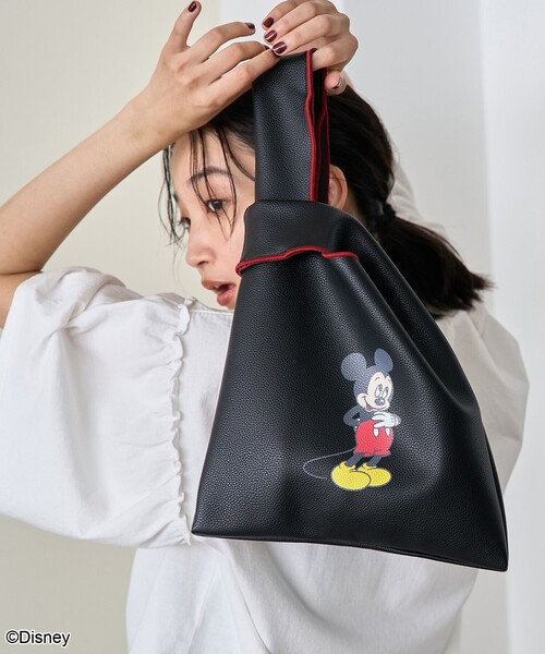coen(コーエン)の「【MICKEY(ミッキー)/別注】配色パイピング レザーライクショッパーバッグ(ハンドバッグ・レディース・その他1/ブラック/レッド/シルバー/その他2/その他3・FREE)」の2枚目の写真