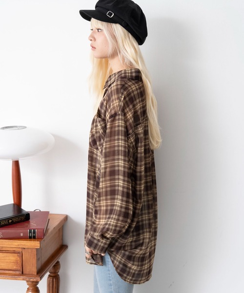 WEGO(ウィゴー)の「WEGO/【26年春夏新作】2WAYオフショルシアーチェックシャツ(シャツ/ブラウス・レディース・ネイビー/ブラウン・FREE)」の13枚目の写真