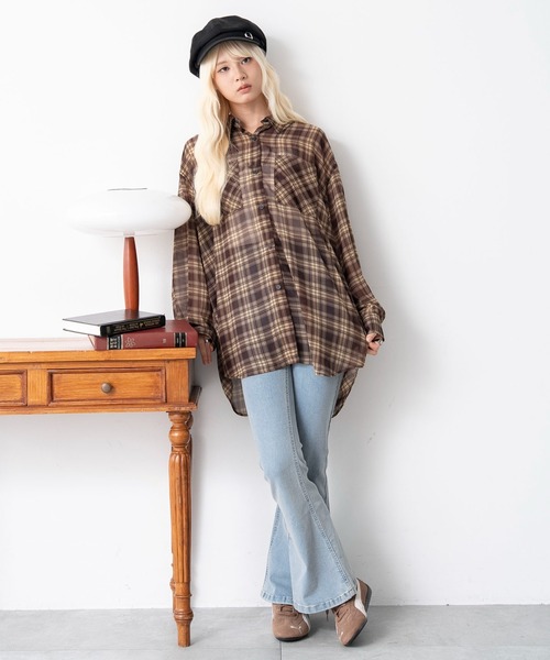 WEGO(ウィゴー)の「WEGO/【26年春夏新作】2WAYオフショルシアーチェックシャツ(シャツ/ブラウス・レディース・ネイビー/ブラウン・FREE)」の15枚目の写真