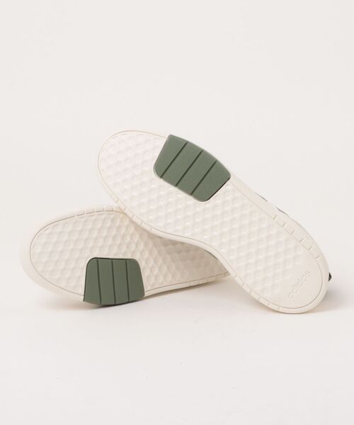 adidas（アディダス）の「COURTWAVE U（スニーカー・メンズ・オフホワイト・25.5cm/25.0cm/28.0cm/27.0cm/26.5cm/26.0cm）」の3枚目の写真