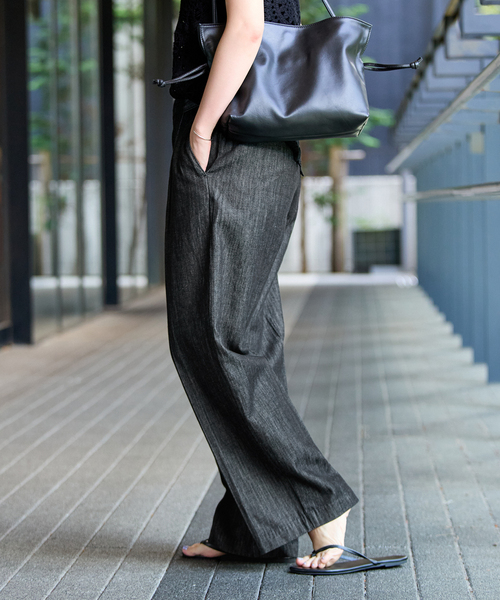 B.C STOCK(ベーセーストック)の「ウォッシャブル / DU JOUR / デュ ジュール MODERN SLACKS JEAN(デニムパンツ・レディース・ブラック系その他/ネイビー・36/38)」の8枚目の写真