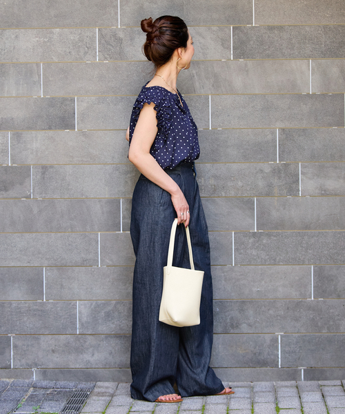 B.C STOCK(ベーセーストック)の「ウォッシャブル / DU JOUR / デュ ジュール MODERN SLACKS JEAN(デニムパンツ・レディース・ブラック系その他/ネイビー・36/38)」の11枚目の写真