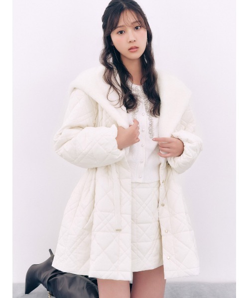 SNIDEL（スナイデル）の「【WARM/セットアップ対応】キルティングミニスカート（スカート・レディース・ホワイト/ライトブルー/ブラック・1/0）」の5枚目の写真
