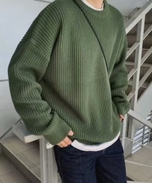 【ざっくりとした畦編みがこなれた印象を演出】メンズ畦編みニットトップス