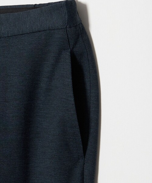 A DAY IN THE LIFE UNITED ARROWS(アデイインザライフユナイテッドアローズ)の「ポンチ プリント ノープリーツ スラックス-セットアップ対応-<A DAY IN THE LIFE>(スラックス・メンズ・ダークブラウン/ロイヤルブルー/その他1/ダークグレー・S/L/XL/M)」の7枚目の写真