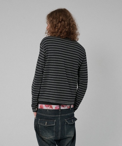 WISH FOR EVER(ウィッシュフォーエバー)の「ASSORT SLAB CROPPED COMPACT V NECK LONG SLEEVE/アソートスラブクロップドコンパクトVネックロングスリーブ(Tシャツ/カットソー・メンズ・ネイビー系/ネイビー/ブラック/ホワイト/チャコールグレー×ブラック/ブラウン/ワインレッド・SMALL/MEDIUM/LARGE)」の14枚目の写真