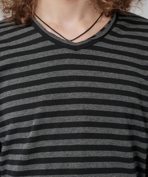 WISH FOR EVER(ウィッシュフォーエバー)の「ASSORT SLAB CROPPED COMPACT V NECK LONG SLEEVE/アソートスラブクロップドコンパクトVネックロングスリーブ(Tシャツ/カットソー・メンズ・ネイビー系/ネイビー/ブラック/ホワイト/チャコールグレー×ブラック/ブラウン/ワインレッド・SMALL/MEDIUM/LARGE)」の15枚目の写真