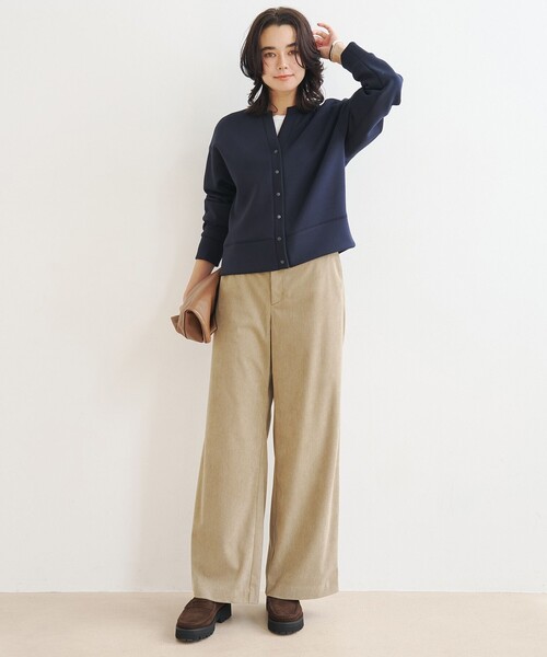 UNFILO(アンフィーロ)の「【WEB限定カラー】BEAUTY FORM JERSEY キーネックカーディガン(カーディガン/ボレロ・レディース・ネイビー系/レッド系/ベージュ系/ブラック系/カーキ系/ターコイズブルー系/グレー系・SMALL/MEDIUM)」の22枚目の写真