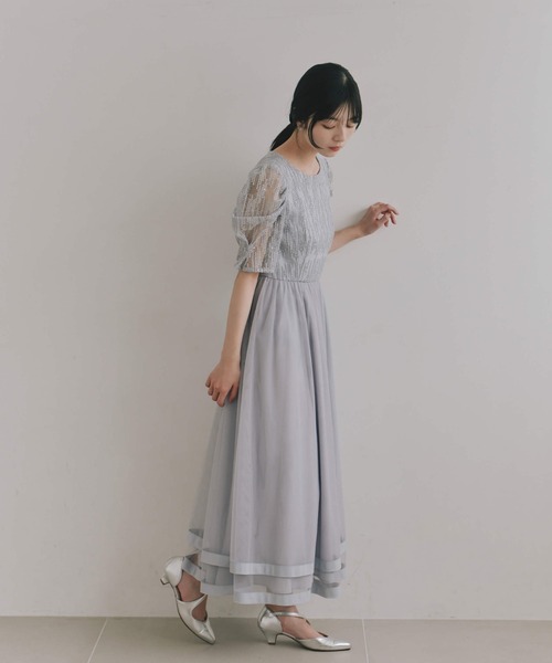 kaene(カエン)の「スパンコールラインチュールドレス【結婚式 二次会 同窓会 成人式 パーティードレス】(ドレス・レディース・ブルーグレー・S/M)」の3枚目の写真