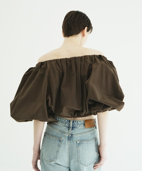 CLANE(クラネ)の「CLANE/クラネ/VOLUME SLEEVE CROPPED BLOUSE(Tシャツ/カットソー・レディース・ブラウン/その他18/ホワイト・1)」の21枚目の写真