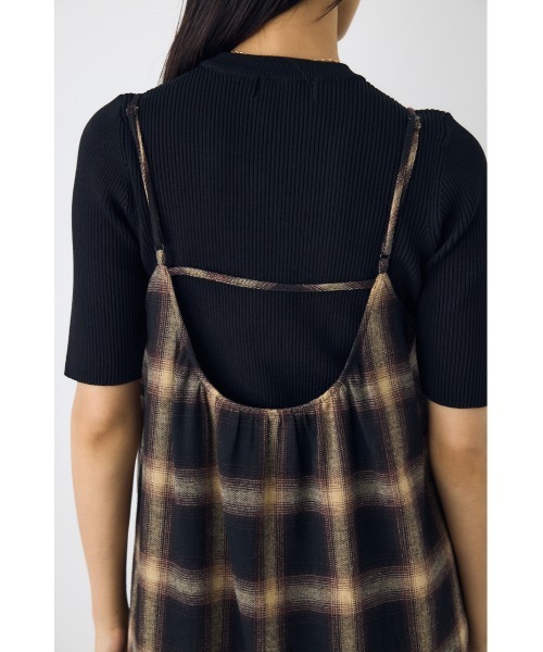 AZUL by moussy(アズールバイマウジー)の「【身長/骨格別着用画像あり】レースドッキングチェックキャミワンピース 秋服 冬服 レイヤード(ワンピース・レディース・ブラウン系その他/ブラック系その他・SMALL/MEDIUM)」の18枚目の写真