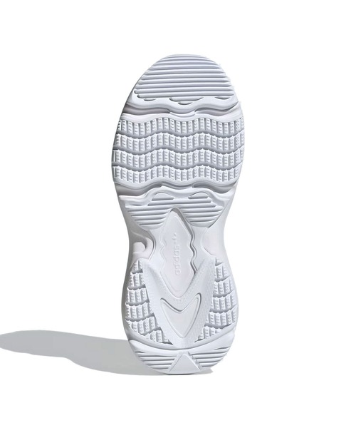adidas(アディダス)の「ADIDAS OZGAIA W(スニーカー・レディース・ホワイト/ブラック・23cm/24cm/25cm)」の12枚目の写真