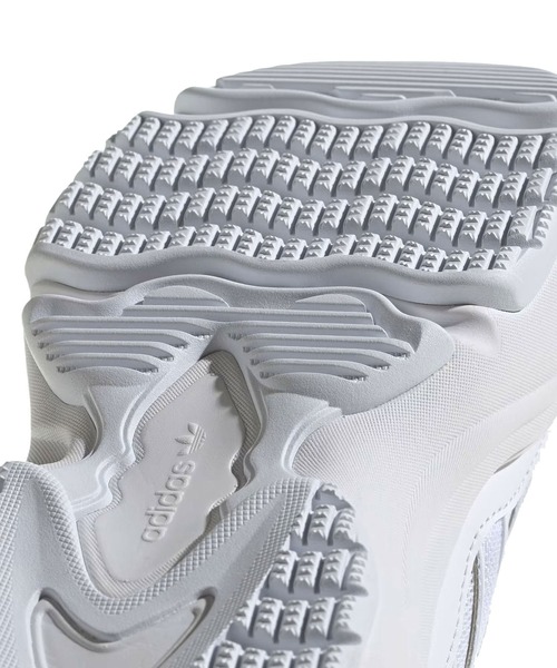 adidas(アディダス)の「ADIDAS OZGAIA W(スニーカー・レディース・ホワイト/ブラック・23cm/24cm/25cm)」の15枚目の写真