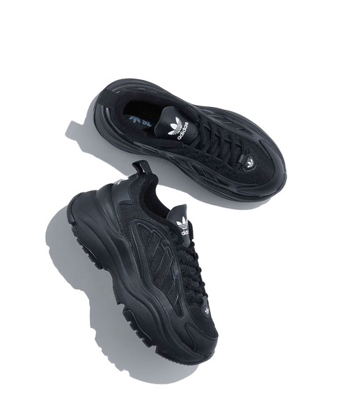 adidas(アディダス)の「ADIDAS OZGAIA W(スニーカー・レディース・ホワイト/ブラック・23cm/24cm/25cm)」の18枚目の写真