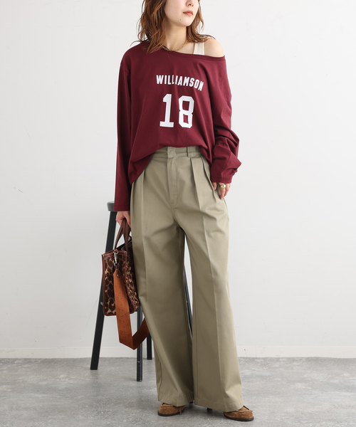 journal standard L'essage(ジャーナルスタンダードレサージュ)の「JANE SMITH*DICKIES*L'ESSAGE 別注ONE SHOULDERカットソー(Tシャツ/カットソー・レディース・エンジ/ブラック系その他/アイボリー/ライトグレー・FREE)」の8枚目の写真