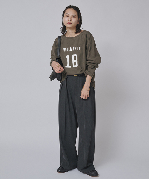 journal standard L'essage(ジャーナルスタンダードレサージュ)の「JANE SMITH*DICKIES*L'ESSAGE 別注ONE SHOULDERカットソー(Tシャツ/カットソー・レディース・エンジ/ブラック系その他/アイボリー/ライトグレー・FREE)」の11枚目の写真