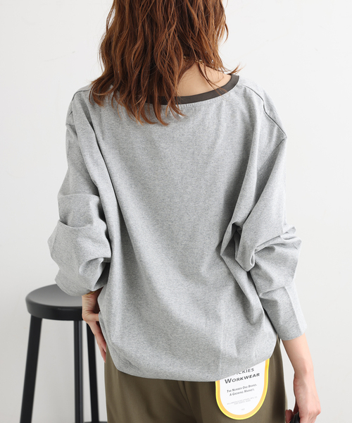 journal standard L'essage(ジャーナルスタンダードレサージュ)の「JANE SMITH*DICKIES*L'ESSAGE 別注ONE SHOULDERカットソー(Tシャツ/カットソー・レディース・エンジ/ブラック系その他/アイボリー/ライトグレー・FREE)」の15枚目の写真