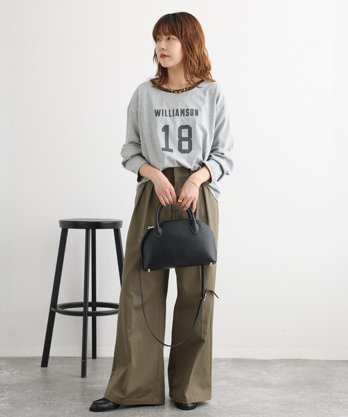 journal standard L'essage(ジャーナルスタンダードレサージュ)の「JANE SMITH*DICKIES*L'ESSAGE 別注ONE SHOULDERカットソー(Tシャツ/カットソー・レディース・エンジ/ブラック系その他/アイボリー/ライトグレー・FREE)」の16枚目の写真