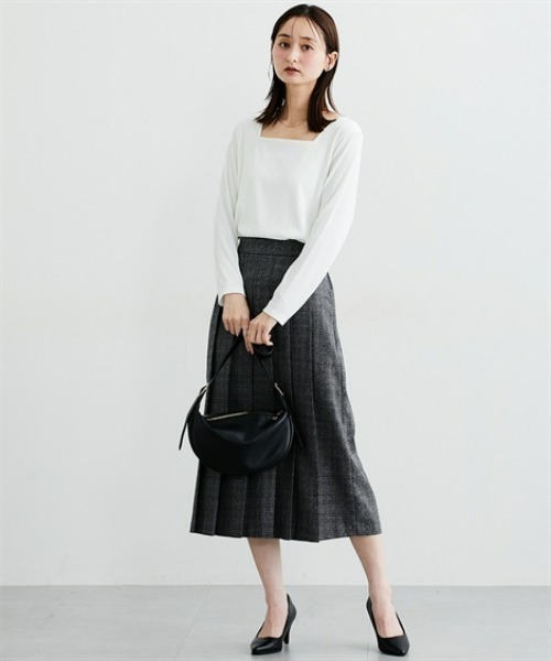 7days Life Styling（セブンデイズライフスタイリング）の「【選べる２タイプ】透け対策ランダムリブダブルフロント長袖トップス（Tシャツ/カットソー・レディース・ホワイト/ブラック/ブラック系/ホワイト系・M/L/LL/3L）」の20枚目の写真