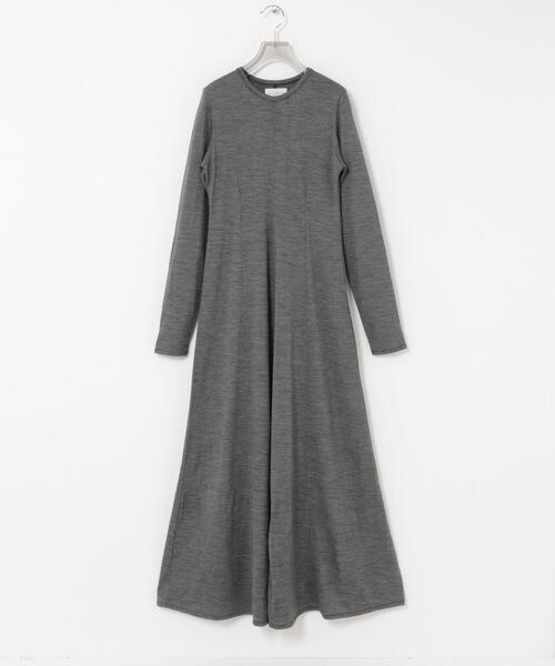 URBAN RESEARCH（アーバンリサーチ）の「new basic　WASHABLE WOOL LONG-SLEEVE ONE-PIECE（ワンピース・レディース・チャコールグレー/ブラック系その他/ホワイト系その他・38/36）」の3枚目の写真
